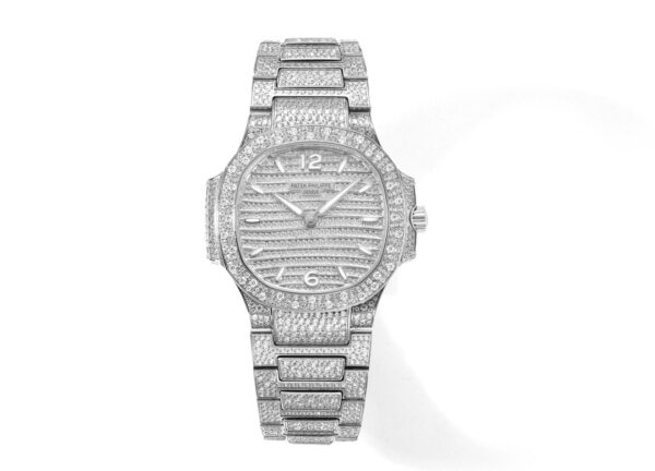 Patek Philippe Nautilus 35.2mm Ladies'