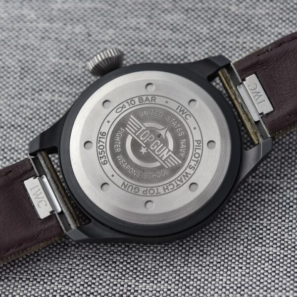 IWC 43.8mm TOP GUN- IW329801 *13.9mm