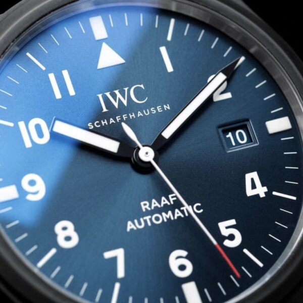 IWC Black Dial M+V2 NATO)