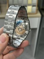 Vacheron Constantin Overseas - Image 5