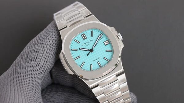 Patek Philippe Nautilus 40mm