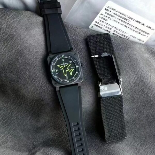 IWC Pilot Black Dial 06mm