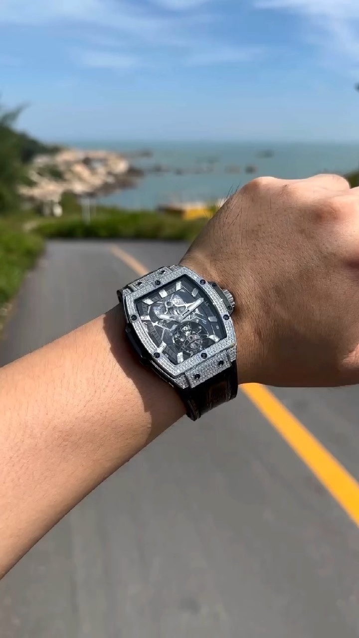i1728374847_8678_0 Hublot Master - Image 1