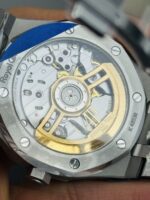 Audemars Piguet Royal Oak - Image 4