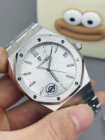 Audemars Piguet Royal Oak - Image 2