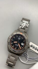 TAG Heuer Titanium WZG1944 - Image 3
