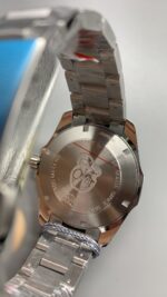 TAG Heuer 41mm Quartz WZG2037 - Image 6