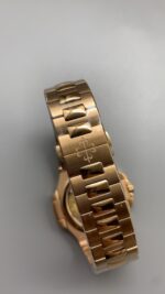 Patek Philippe Nautilus - Image 10