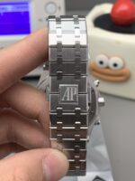 Audemars Piguet Royal Oak - Image 5