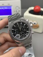 Audemars Piguet Royal Oak - Image 2