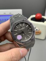 Audemars Piguet Royal Oak 41mm - Image 2