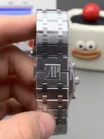 Audemars Piguet Royal Oak - Image 5