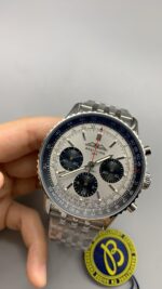 Breitling Panda Dial Bls Chronograph Hft8 - Image 3