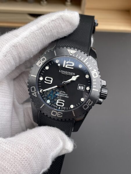 Longines HydroConquest 43mm