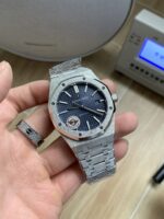 Audemars Piguet Royal Oak - Image 3