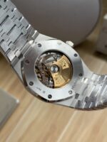 Audemars Piguet Royal Oak - Image 6