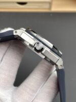 Audemars Piguet Royal Oak 42mm - Image 4