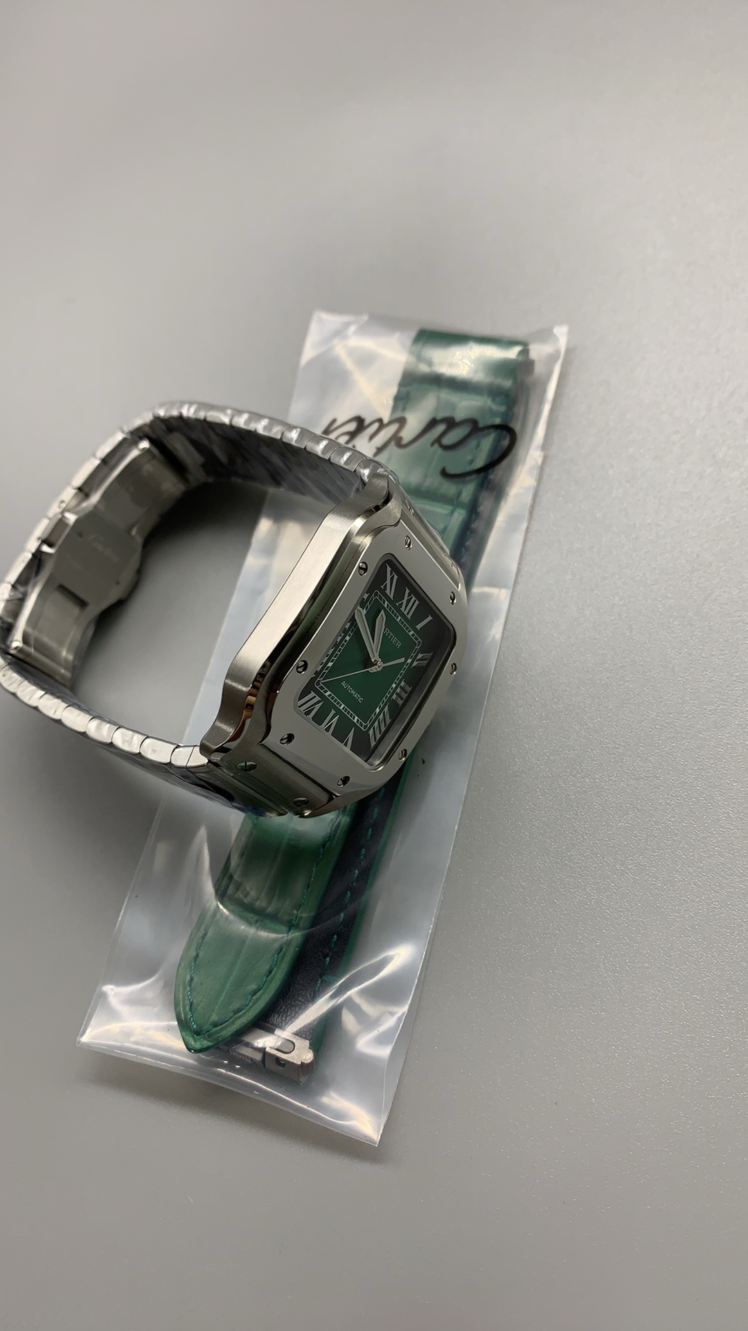 i1750700944074_3466_0_0 Cartier Santos 35mm - Image 1