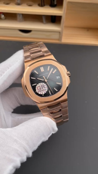 Patek Philippe Nautilus