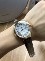 Cartier 42mm Rose Gold Leather Strap - Image 9
