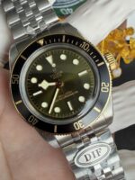 Tudor Black Bay Black Dial 41mm - Image 11