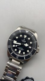 ZF Factory Tudor Black Bay Black Dial 43mm - Image 2