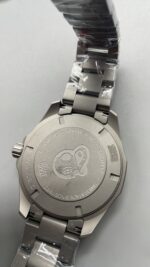 TAG Heuer Titanium SW200 Shipping - Image 9