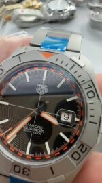 TAG Heuer Titanium SW200 Shipping - Image 4