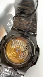 Patek Philippe Nautilus - Image 7