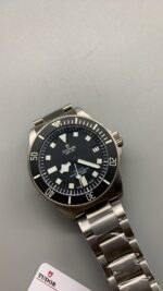 Tudor Black Bay Black Dial 43mm - Image 5