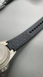 Tudor Black Bay Black Dial 43mm - Image 22