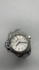 ZF Factory Audemars Piguet Royal Oak 37mm - Image 3