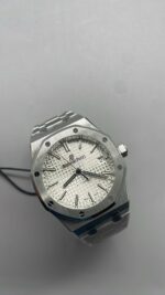 ZF Factory Audemars Piguet Royal Oak 37mm - Image 3