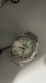 ZF Factory Audemars Piguet Royal Oak 37mm - Image 9
