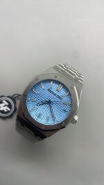 ZF Factory Audemars Piguet Royal Oak Ice Blue Dial 41mm - Image 2
