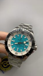 Breitling Superocean Tiffany Blue Dial 44mm - Image 3