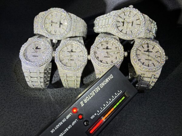 Replica Watch _dORqffIeCNymivBbyFSOkuCIj2EtzRbV_TpE77A