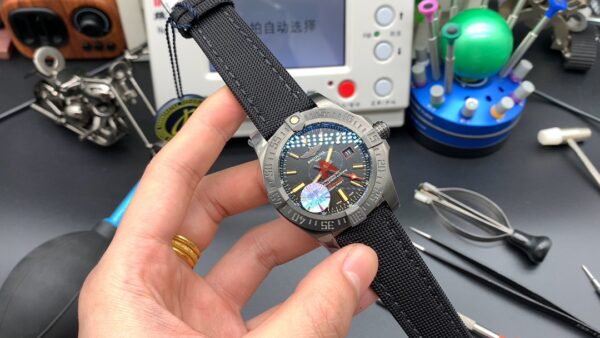 Breitling Titanium