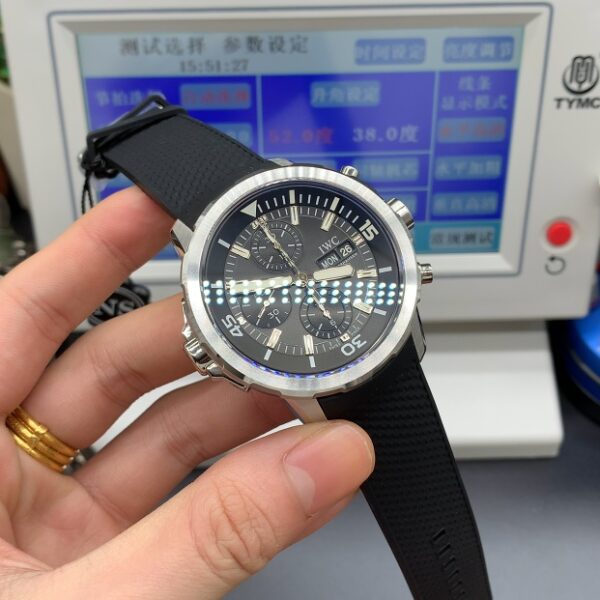 IWC V6F Chronograph