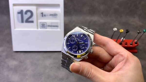 Vacheron Constantin Overseas
