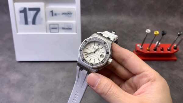 Audemars Piguet Quartz
