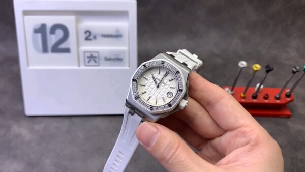 Audemars Piguet Diamond Bezel