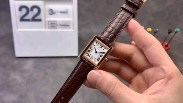 Cartier Tank