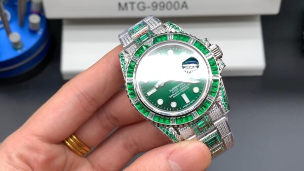 Hermes Submariner Green Dial