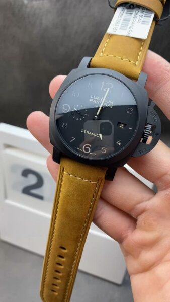 VS Factory Panerai Pam441 Ceramic Shipping