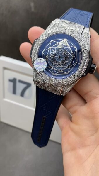Hublot Shipping WWF