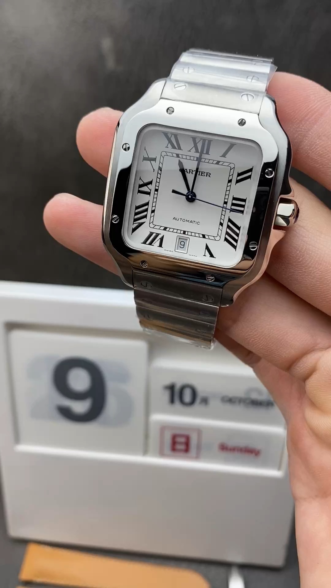 o1665318415_4486 Cartier Santos - Image 1