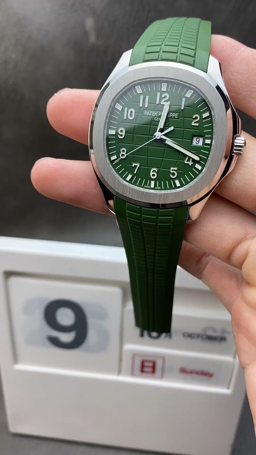 o1665318492_5588 3K Factory Patek Philippe Aquanaut - Image 1