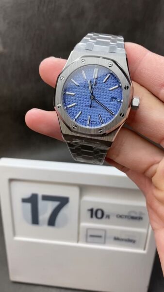 Audemars Piguet AP15551 Mechanical Shipping