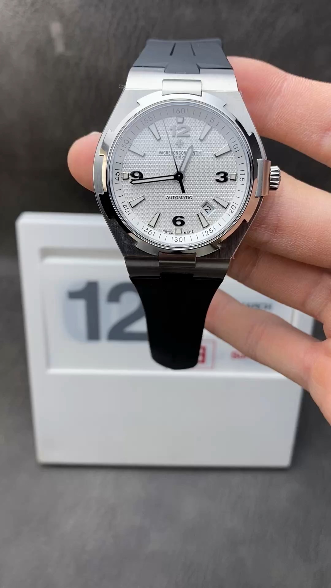 o1678626041_9834 Vacheron Constantin Overseas - Image 1